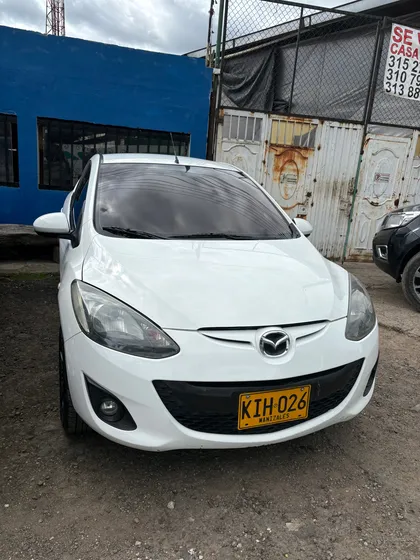Mazda 2 1.5 15na1 Sedan