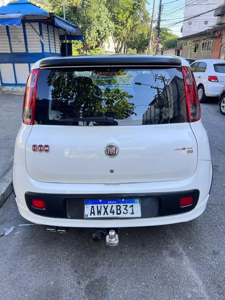 Fiat Uno 2013 1.4 Sporting Flex 5p — foto 4