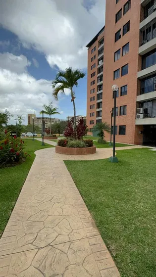 Apto. Colinas De La Tahona 92 Mt2 En Venta
