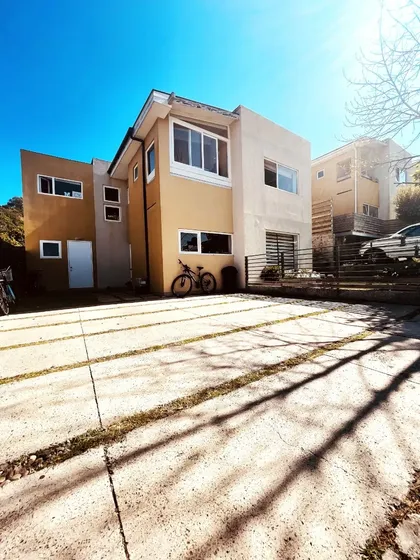 Casa En Venta En Jardín Del Mar Con Antejardín