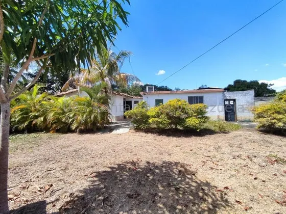 Excelente Casa En Venta En La Bella Zona Turística De Agua Viva, Cabudare Gabriela C