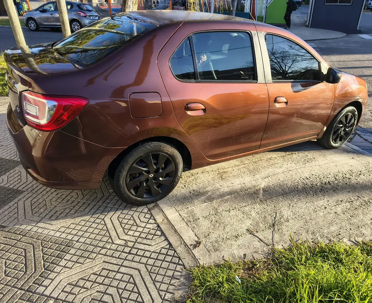 Renault Logan 1.6 Expression 85cv