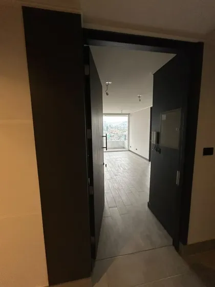 Arriendo Dpto 2 Dormitorios 2 Baños En Rotonda Atenas