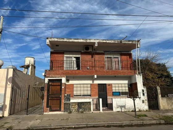 Venta 2 Deptos Tipo Ph Divididos En 2 Plantas.