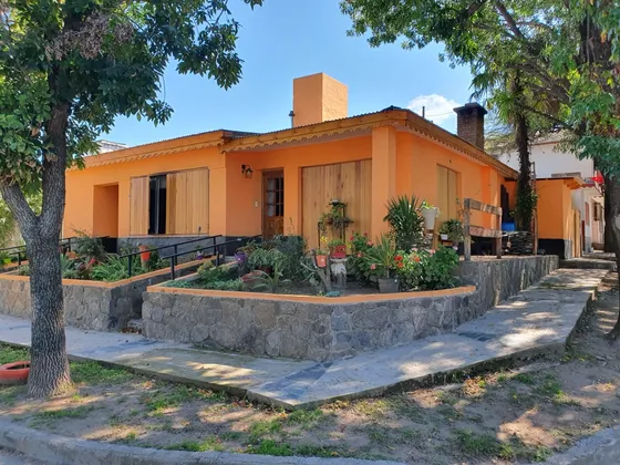 Venta Casa Con Departamento Anexo Santa Rosa De Calamuchita Ubicación Gas Natural Agua Luz Escritura Titulo Perfecto