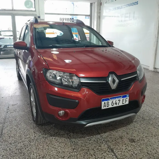 Renault Sandero Stepway 1.6 Dynamique 105cv