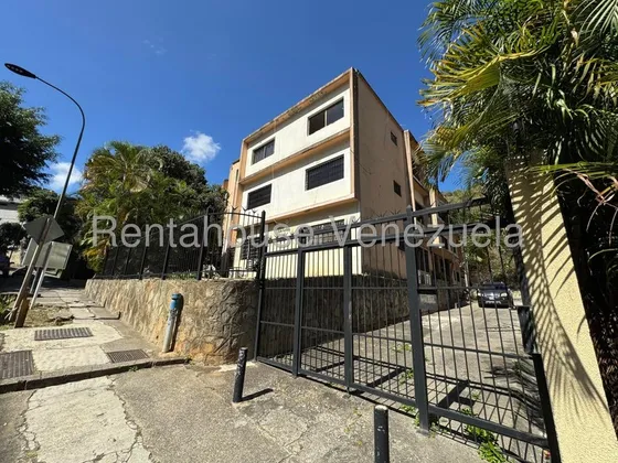 Jmc Apartamento En Alquiler En Urb. Las Mercedes 25-17802 Yk