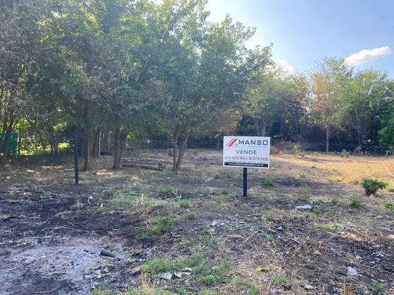Destacado Terreno A 3 Cuadras De La Entrada De 20 De Junio 
