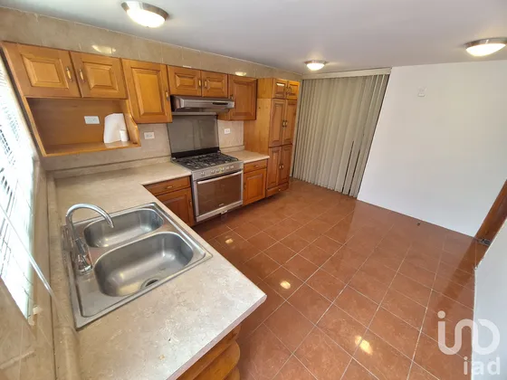 Venta Casa 4 Ambientes Ignacio Romero Vargas