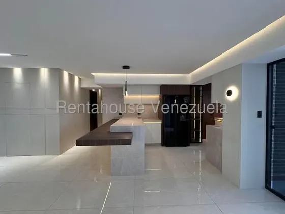 Apartamento En Venta Urb La Soledad Resd Don Miguel Maracay 27-1046 Avel