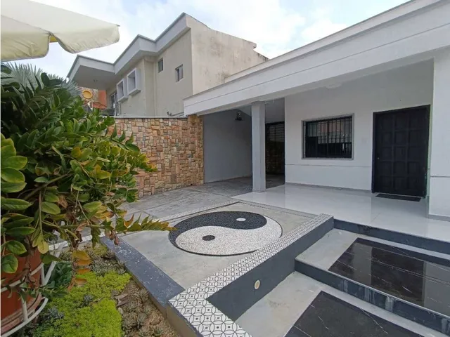 Casa En Alquiler En La Urbanización Trigaleña Mc-8231007