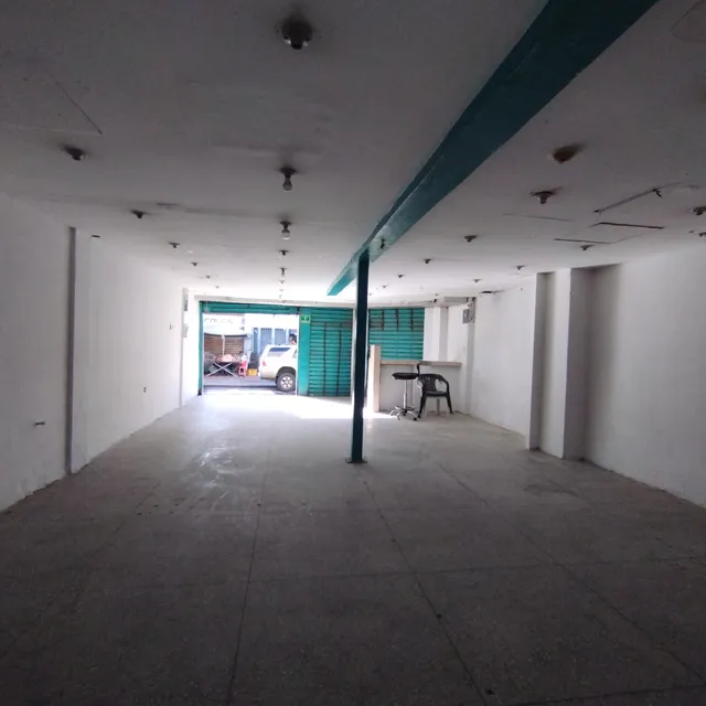 Ns Alquila Local Comercial Calle Vargas, Alto Tránsito 