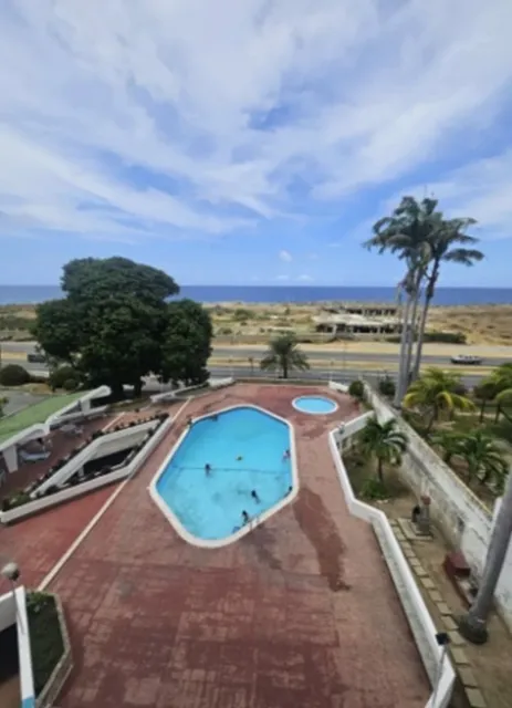 Súper Económico Alquiler Apartamento Vacacional / Corales 2h/1b/1e Piscina Para 6 Personas 