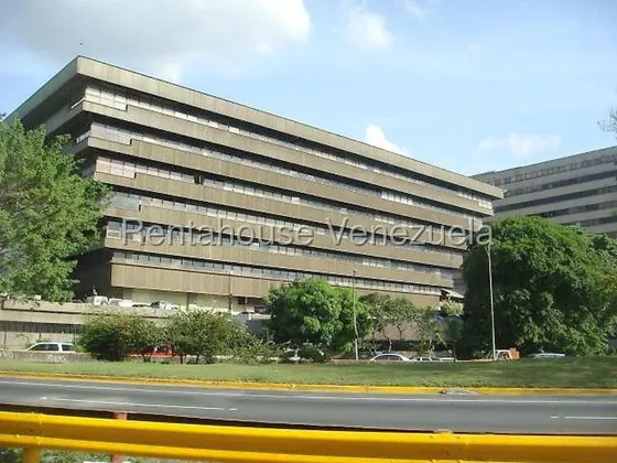Pr Apartamento En Alquiler, Chuao #25-24878