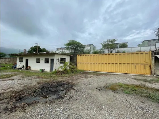 Alquiler De Terreno De 7500 M² Av. Intercomunal Guatire