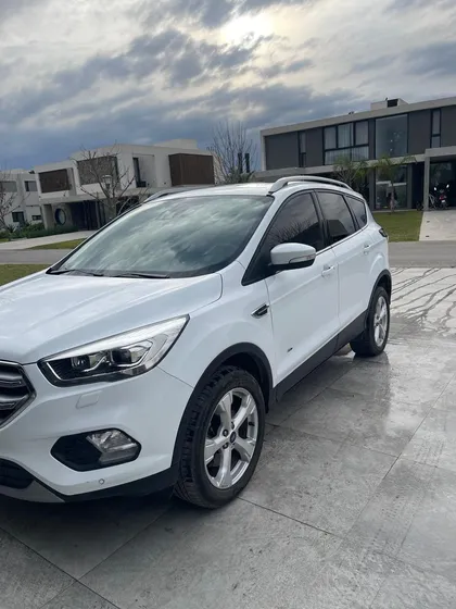 Ford Kuga 2.0 Titanium At Awd