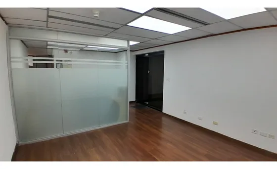 Oficina En Alquiler. Chuao. Yc