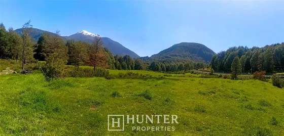 Terreno Con Vista 46.000m2 En Venta En Río Azul, Futaleufú