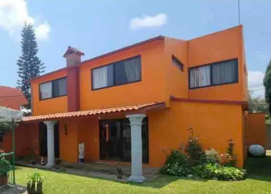 Casa En Fraccionamiento Lomas Del Sol