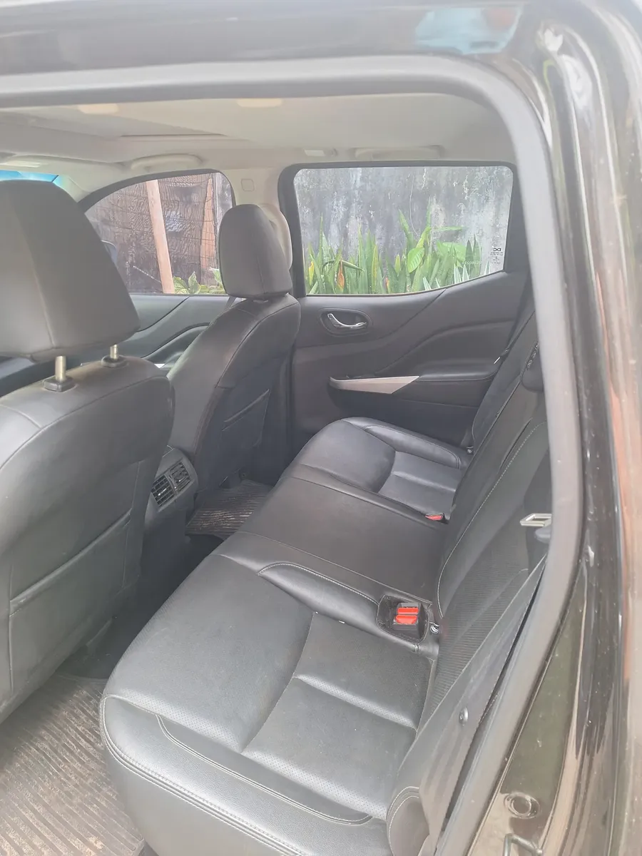 Nissan Frontier 2021 2.3 Le Cab. Dupla 4x4 Aut. 4p — foto 5