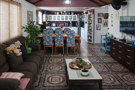 Oportunidad Unica De Inversion / Casa 2 Pisos