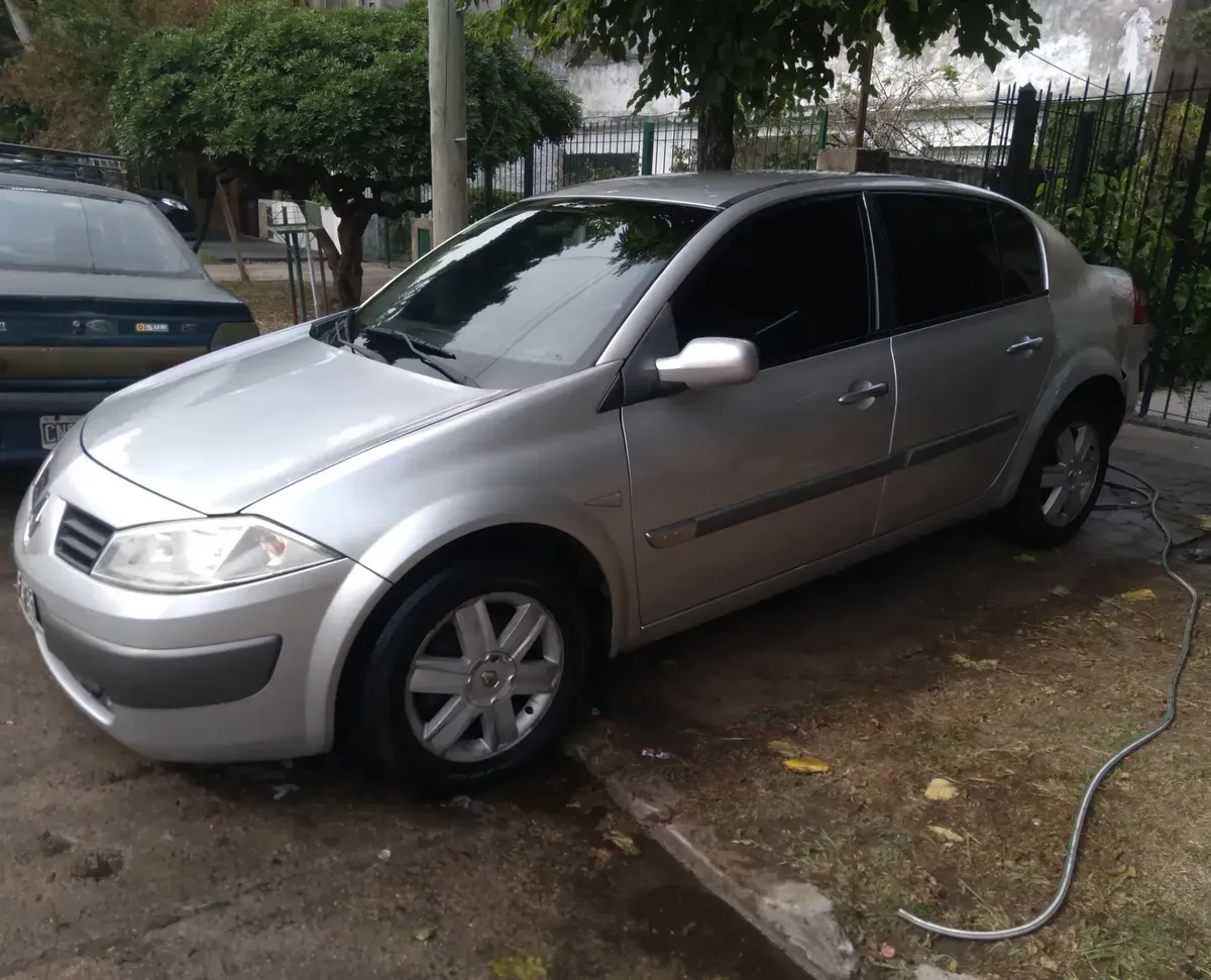 Renault Megane 2 1.9 Rxe Privilege