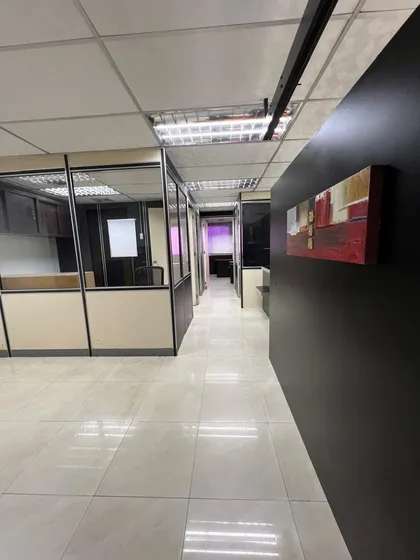 Yuraima Segura Alquila Oficina En El Viñedo Torre H Al Lado Del Multicentro Valencia Estado Carabobo
