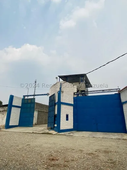 Dc Galpón En Venta En Guatire 24-26931 Yf