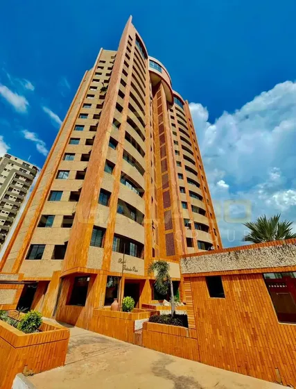 Eav-1387 Zona Norte Apartamento Edificio Pentandra Avenida Dr. Portillo