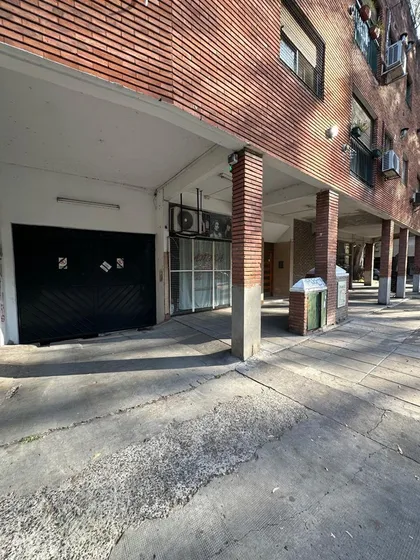 Cochera Fija  En Alquiler En Ciudad Jardin, Tres De Febrero, G.b.a. Zona Oeste