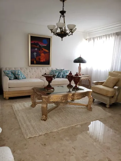 Apartamento Alquiler Amueblado De Primera