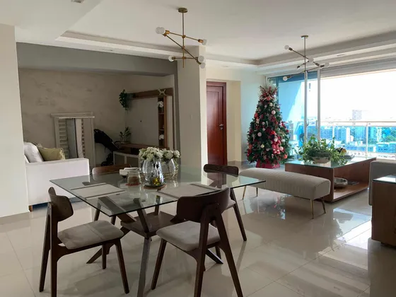 Vendo Apto En La Esperilla Piso Alto