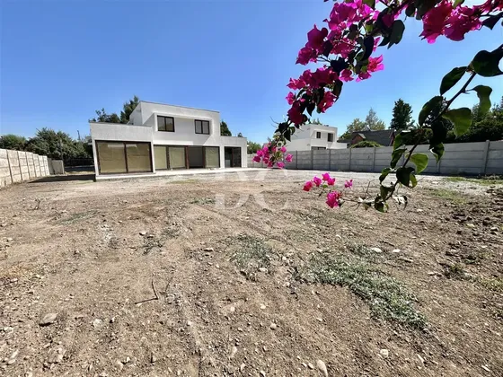 Casa Nueva En Venta 3dorm Colegio Highlands B.norte Chicureo
