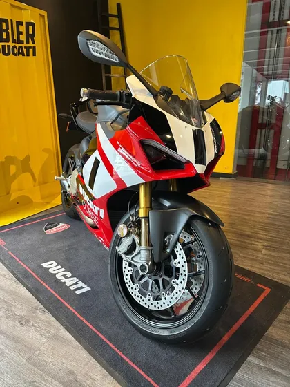 Ducati Panigale V2 Final Edition 2025