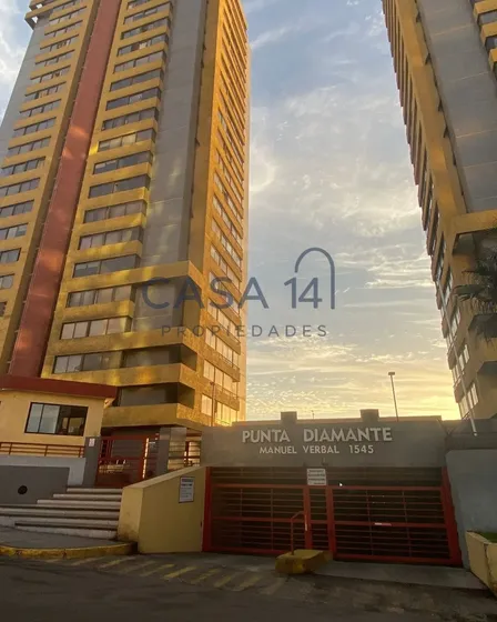 Arriendo A Pasos Av. Brasil Vista Al Mar