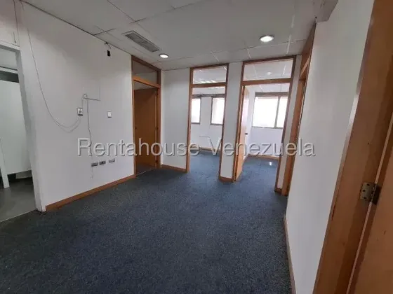 Oficina En Alquiler Ubicada En La Reconocida Torre Klm Espacio De 98 M2 Diseñado Para Empresas Que Buscan Eficiencia, Ubicación Y Presencia