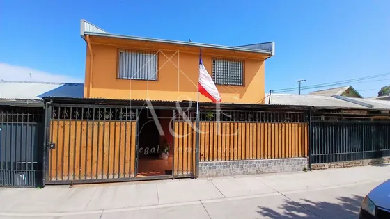 Se Vende Casa De 2 Pisos En Pudahuel 3d,1b Completo,1/2b.