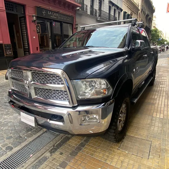 Ram 2500 6.7 Laramie I Atx 350cv 4x4