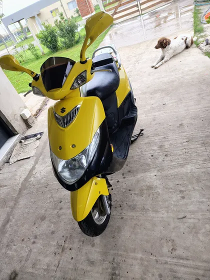 Suzuki An 125 2012