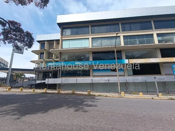 En Zona Industria De Boleita Norte Se Alquila Oficina O Deposito