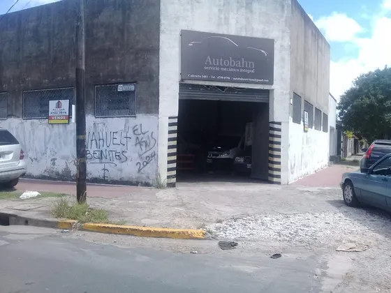 Galpón 220m2 S/lote 14x16 En Esquina
