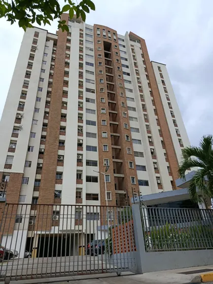 Fernando & Yosmar En Venta Bello Apartamento En Los Mangos Res Alameda 