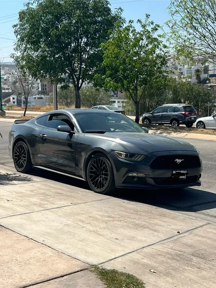 Ford Mustang 4 Cilindros Ecoboost