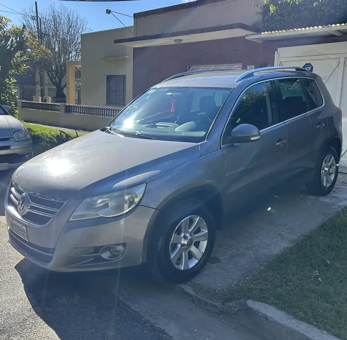 Volkswagen Tiguan 2.0 I Sport Style Tiptronic