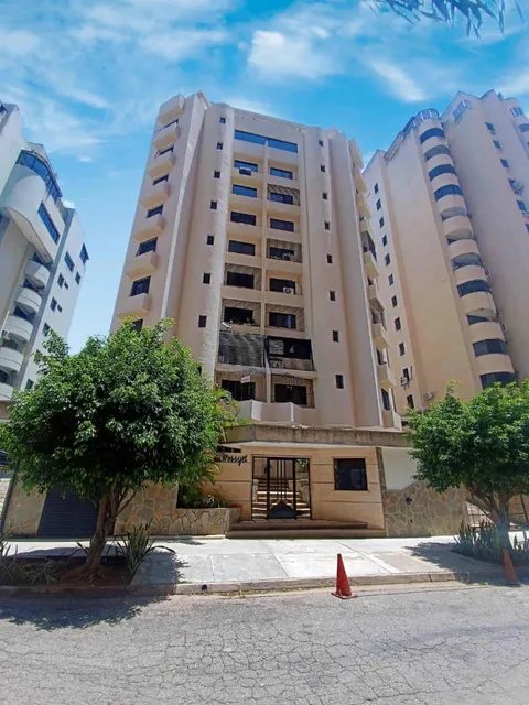 Apartamento En Calle Privada En La Trigaleña Res Rossyel