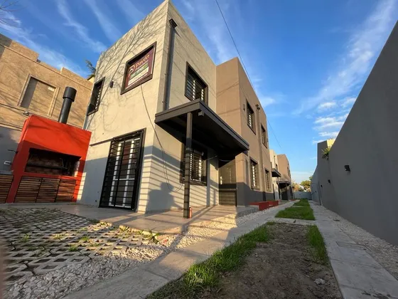 Modernos Dúplex En Excelente Ubicación