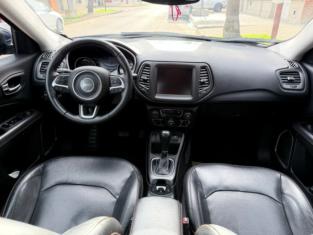 Jeep Compass 2.4 Longitude Plus525934941596569609