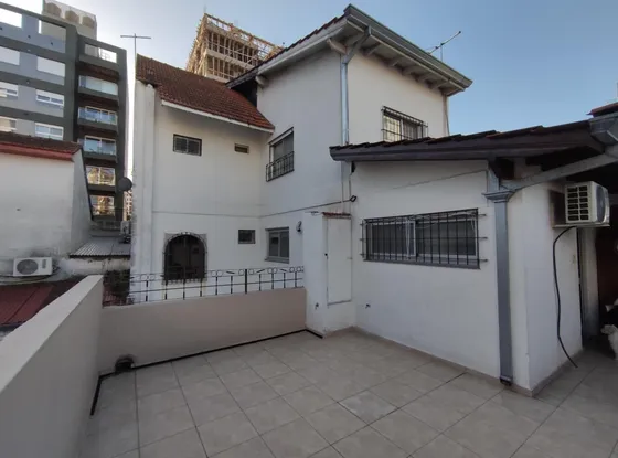 Ph En Venta - 3 Dormitorios 2 Baños - Quilmes