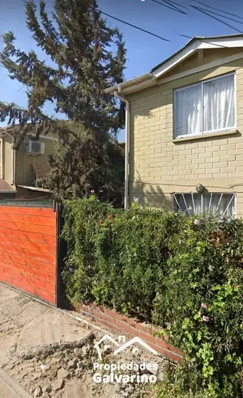 Casa En Venta De 2 Dorm. En Quilicura