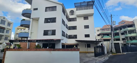 Apartamento En La Moraleja 2do Piso